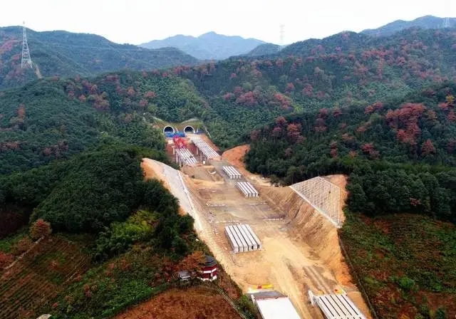 093152881.jpg 3.webp.jpg